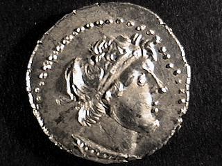 Эпитома сочинения Помпея Трога «История Филиппа» - Ptolemy_VIII__silver_didrachma__lc.jpg