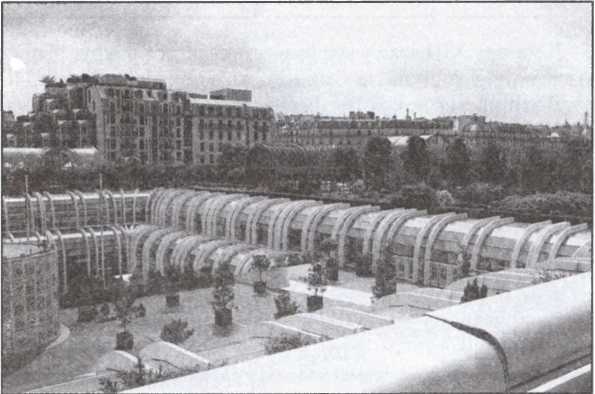 Блистательный Париж. История. Легенды. Предания - i_014.jpg