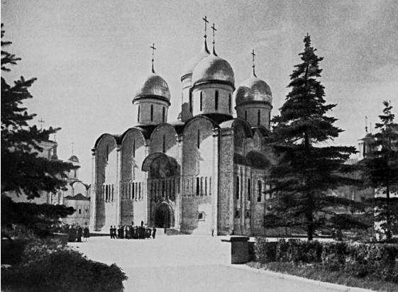 Всполошный звон. Книга о Москве - i_031.jpg