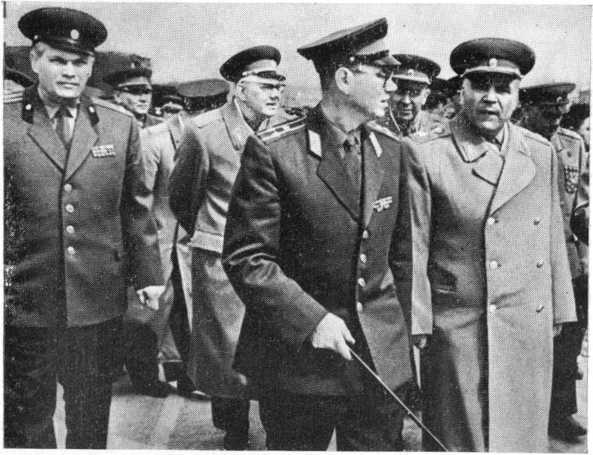 Маршал Малиновский - image23.jpg