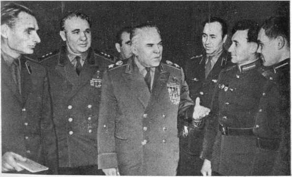 Маршал Малиновский - image25.jpg