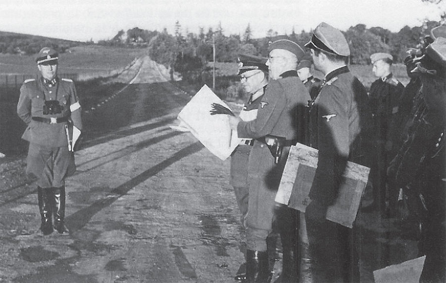 10-я танковая дивизия СС «Фрундсберг» - _5.jpg