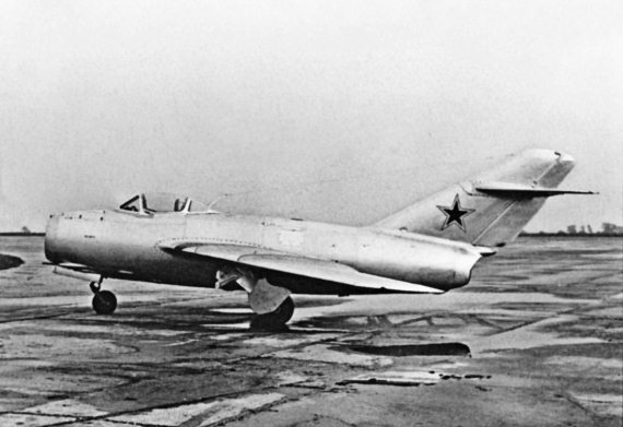 Неизвестный «МиГ». Гордость советского авиапрома - i_039.jpg