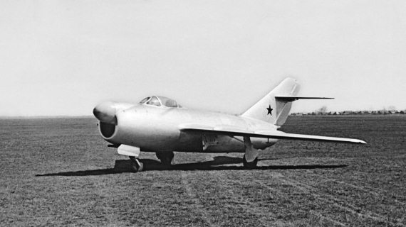 Неизвестный «МиГ». Гордость советского авиапрома - i_041.jpg