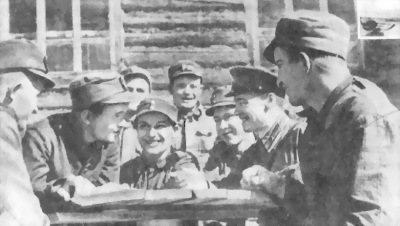 Советско-финский плен (1939-1944).По обе стороны колючей проволоки - i_033.jpg