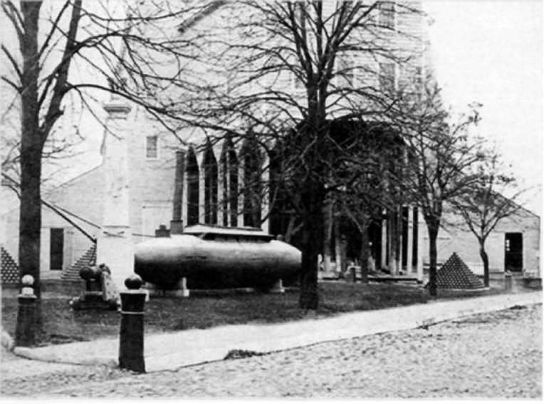 История подводных лодок 1624-1904 - i_124.png
