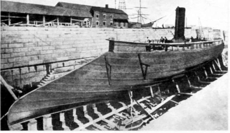 История подводных лодок 1624-1904 - i_129.png
