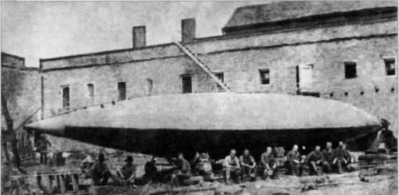 История подводных лодок 1624-1904 - i_215.png