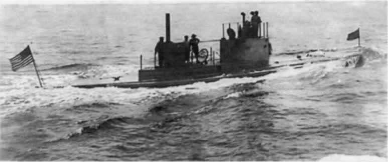История подводных лодок 1624-1904 - i_257.png