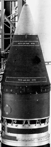 Стратегический «Молодец». История железнодорожных ракетных комплексов - i_022.jpg