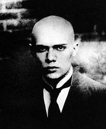 Даниил Хармс. Жизнь человека на ветру - i_053.jpg