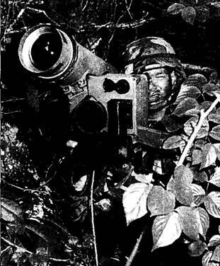 Оружие современной пехоты. Иллюстрированный справочник Часть II - pic_127.jpg