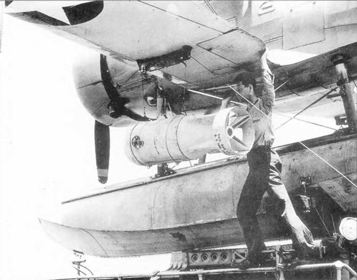 Морская авиация США. Камуфляж и обозначения 1938-1945 - pic_77.jpg