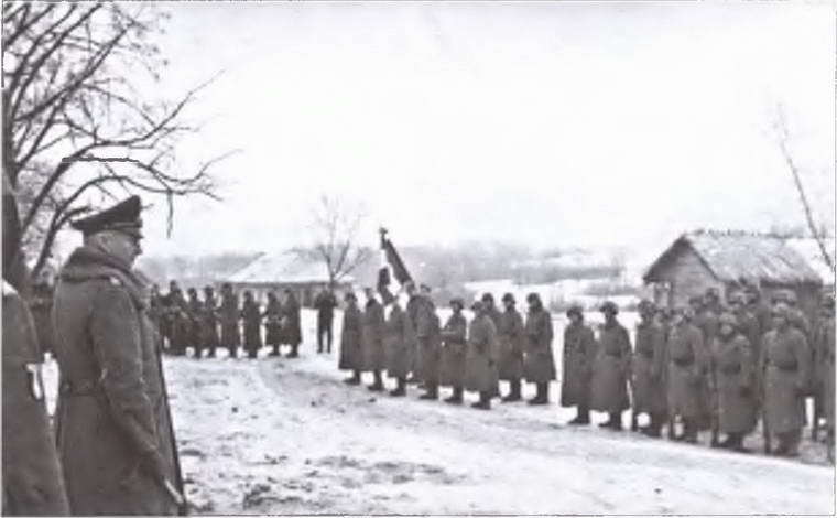 Французский легион на службе Гитлеру. 1941-1944 гг. - i_019.jpg
