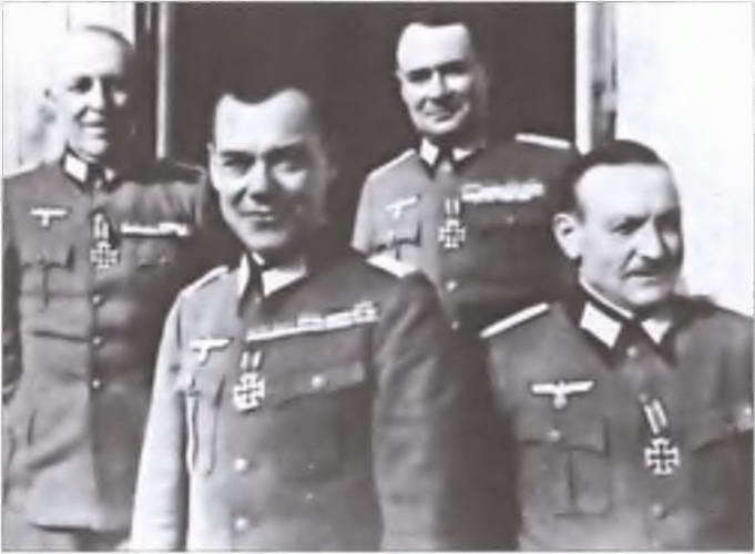 Французский легион на службе Гитлеру. 1941-1944 гг. - i_024.jpg