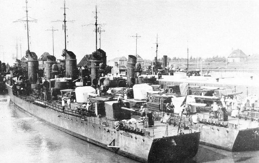 Миноносцы и эскортные корабли Германии (1926-1945) - pic_125.jpg