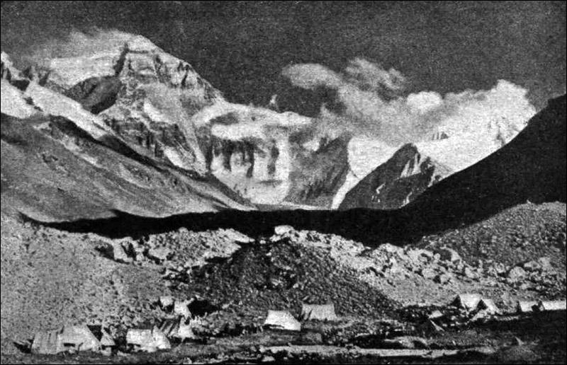 Борьба за Эверест - i_013.jpg
