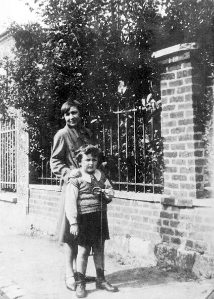 Вчера еще в глаза глядел (сборник) - i_007.jpg