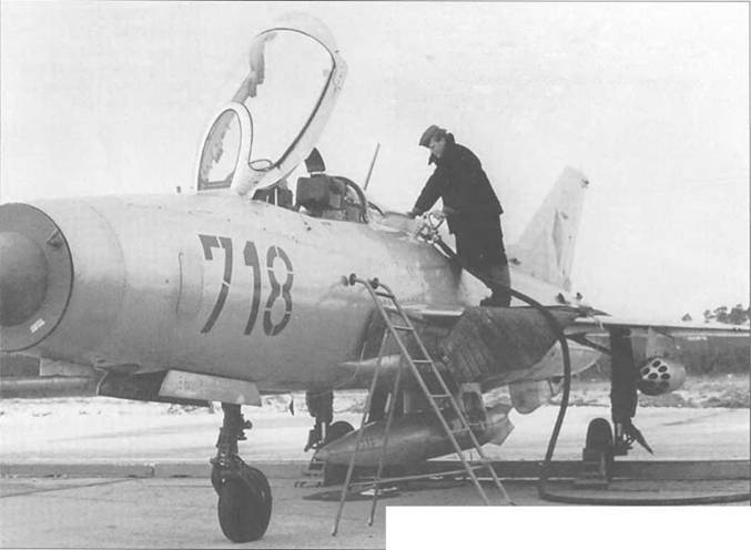 МиГ-21. Особенности модификаций и детали конструкции. Часть 1 - pic_45.jpg