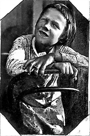 Детская книга войны - Дневники 1941-1945 - ZHenshhinekotorajavyrastetizehtojjdevochki.jpg