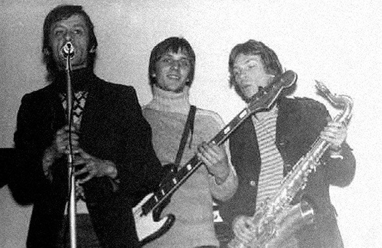 Популярная музыка в Ленинграде – Петербурге. 1965–2005. Том 3 - i_007.jpg