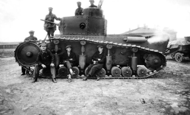Маневренные танки СССР Т-12, Т-24, ТГ, Д-4 и др. - i_021.jpg