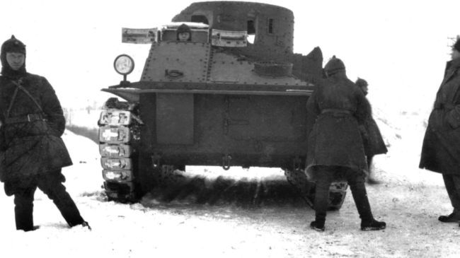 Маневренные танки СССР Т-12, Т-24, ТГ, Д-4 и др. - i_078.jpg
