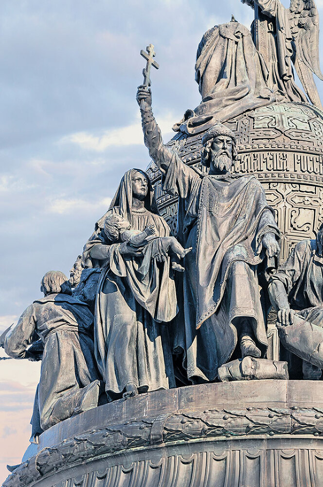 Лица эпохи. От истоков до монгольского нашествия (сборник) - i_049.jpg