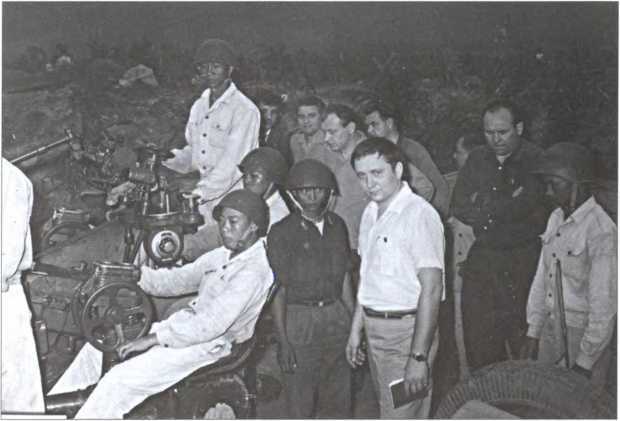 Разведка «под крышей». Из истории спецслужбы - image20.jpg