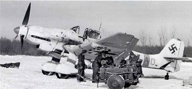 Юнкерс. Ju-87. 1936-1945 - pic_132.jpg