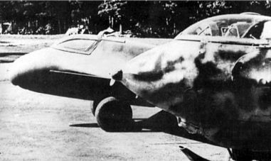 Me 163 «Komet» — истребитель «Летающих крепостей» - i_028.jpg