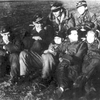 Me 163 «Komet» — истребитель «Летающих крепостей» - i_065.jpg