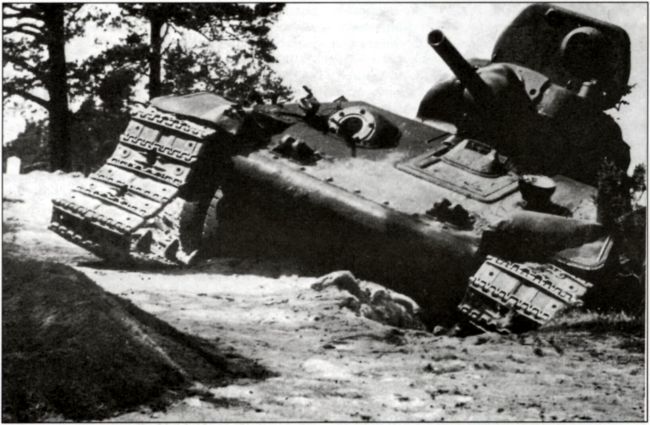 Танковое сражение под Бродами - Ровно 1941 - i_029.jpg