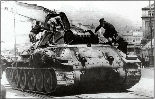 Танковое сражение под Бродами - Ровно 1941 - i_043.jpg