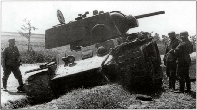 Танковое сражение под Бродами - Ровно 1941 - i_048.jpg