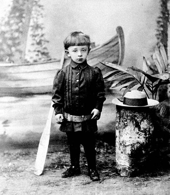 Осип Мандельштам: ворованный воздух. Биография - i_023.jpg