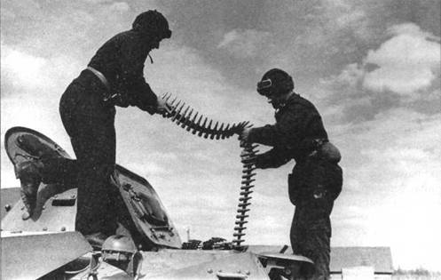 Легкие танки семейства Т-40. «Красные» разведчики - pic_24.jpg