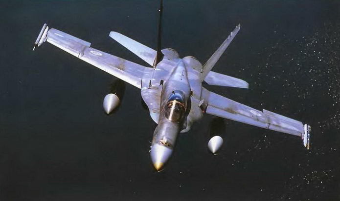 Энциклопедия современной военной авиации 1945 – 2002 ч 3 Фотоколлекция - pic_213.jpg