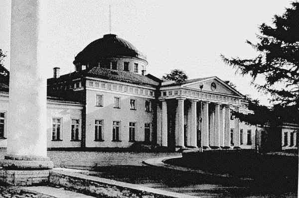 Судьба императора Николая II после отречения - i_003.jpg