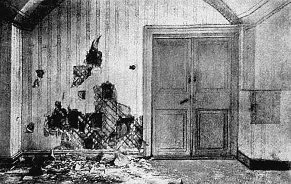 Судьба императора Николая II после отречения - i_024.jpg