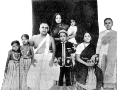 Письма из пещер и дебрей Индостана - i_015.jpg