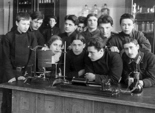 Лесной: исчезнувший мир. Очерки петербургского предместья - i_007.jpg