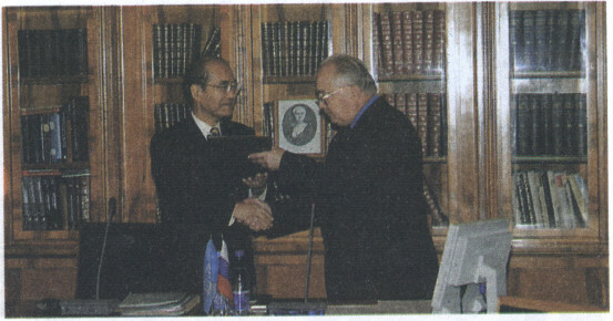 Газетный мир Московского университета - i_004.jpg