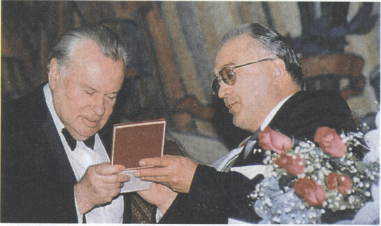 Газетный мир Московского университета - i_012.jpg