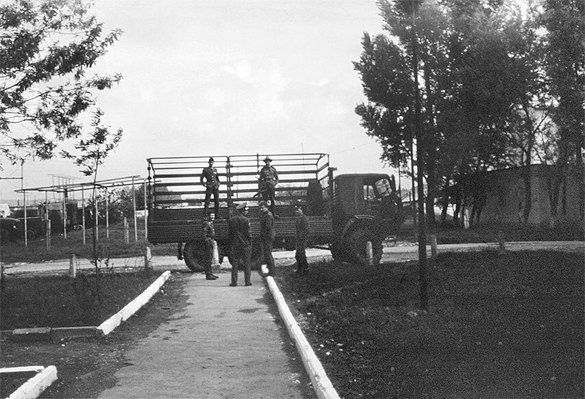 Армейские байки. Как я отдавал Священный долг в Советской армии - i_050.jpg