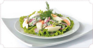 Холодные и теплые салаты. Мясные, рыбные, овощные, корейские, постные + 50 салатных заправок - i_026.jpg