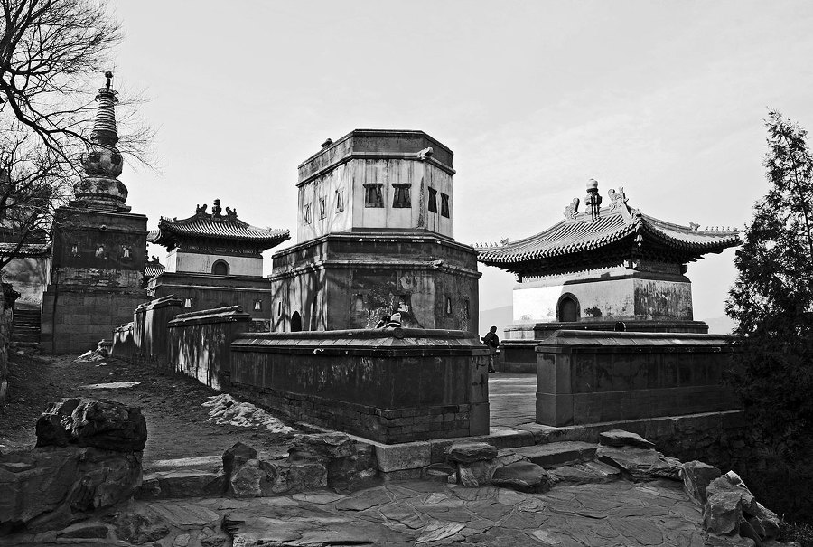 Последний путь Святого семейства - i_013.jpg