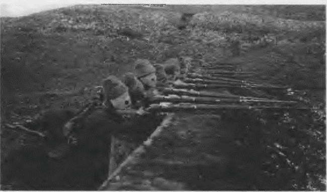 «Пушечное мясо» Первой мировой. Пехота в бою - i_089.jpg