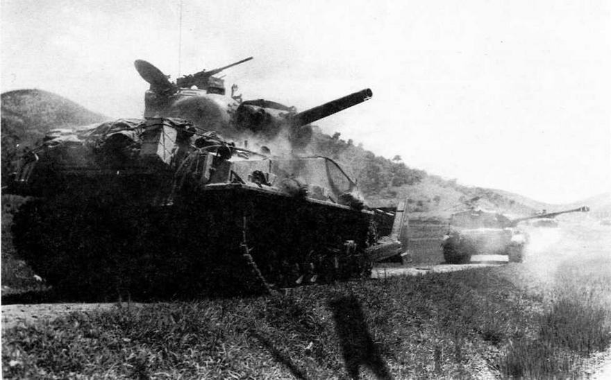 Бронеколлекция 1999 № 01 (22) Средний танк «Шерман» - img_60.jpg