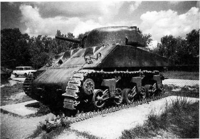 Бронеколлекция 1999 № 01 (22) Средний танк «Шерман» - img_68.jpg